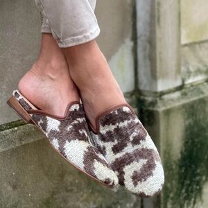 ♨️Elysian by Emily Morrison Istanbul Ikat Slides Mules Size 36 / US 5.5-6💛